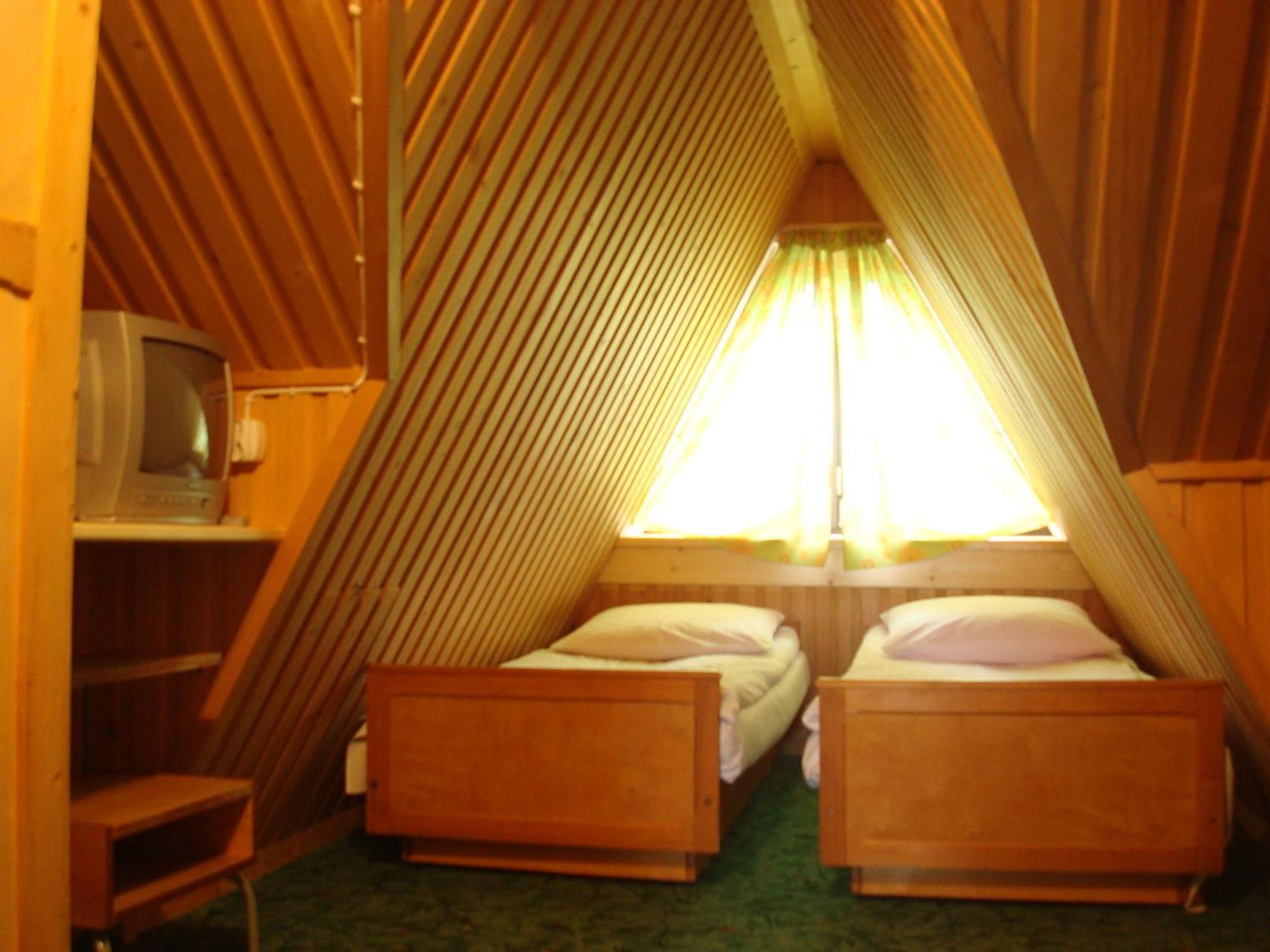 Stylowy Goralski Dom Rozetka Bukowina Tatrzańska Rum bild
